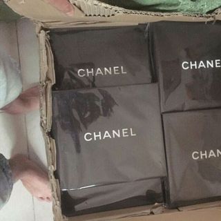 Sét mỹ phẩm chanel 9món giá sỉ