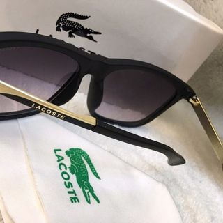Mắt kính mát lacoste