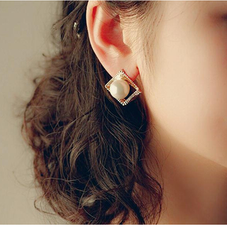 Bông tai ngọc trai thời trang hàn quốc bt25a