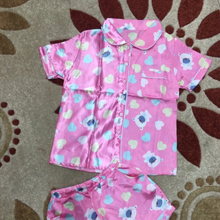 Đồ bộ quần đùi phi bóng cổ sen cổ vest