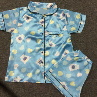 Đồ bộ quần đùi phi bóng cổ sen cổ vest