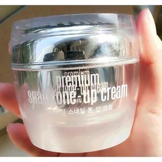 Kem dưỡng chiết suất ốc sên làm trắng da xóa thâm goodal premium snail tone up cream 50ml