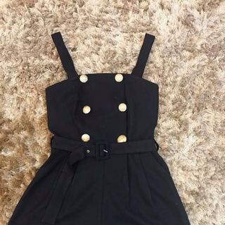 Jumpsuit sort nút kèm belt