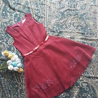 Đầm xòe phối ren