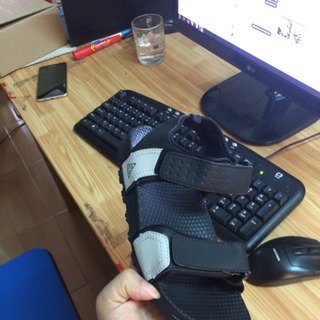 Sandal bitis