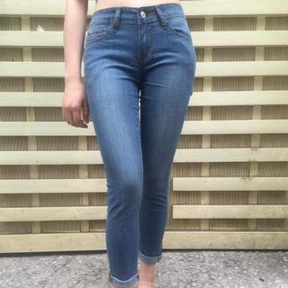 Quần jean nữ