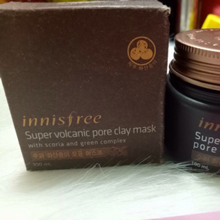 Mặt nạ đất sét núi lửa innisfree giá sỉ