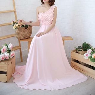 Đầm maxi dạ hội hay đi biển lệc vai hoa nổi