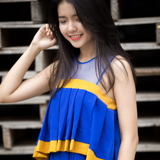 Đầm xoè phối lai