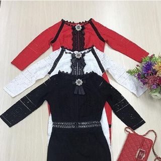 Đầm body ren tay lỡ
