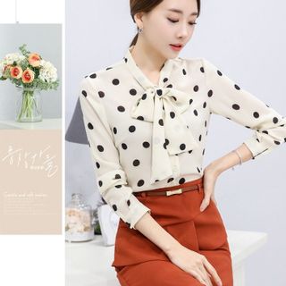 Áo sơ mi chấm bi to cột nơ