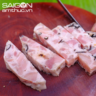 Giò thủ lỗ tai heo ngon - giòn