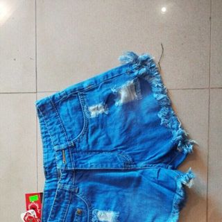 Quần short nữ