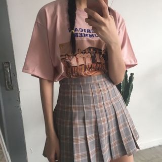 Chân váy caro xếp li