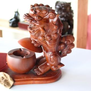 Tượng xông trầm hương nhang trầm nụ