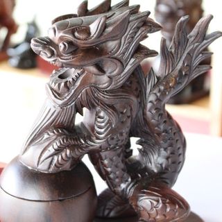 Tượng xông trầm hương nhang trầm nụ