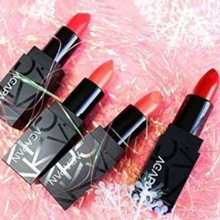 Son lì agapan pit a pat matte lipstick