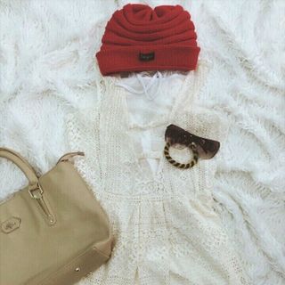 Đầm ren
