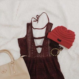 Đầm ren