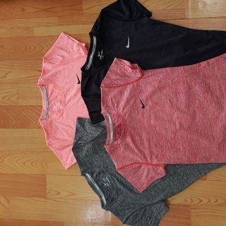 Áo thun nữ thể thao nike