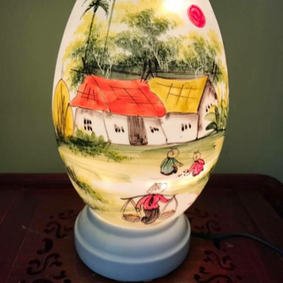 Đèn xông tinh dầu