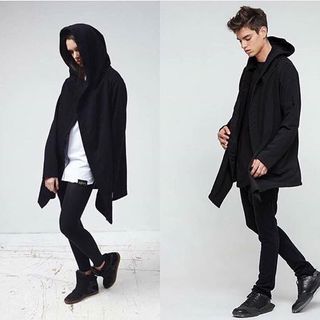 Mantle all black
