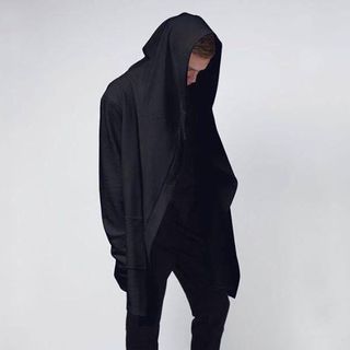 Mantle all black