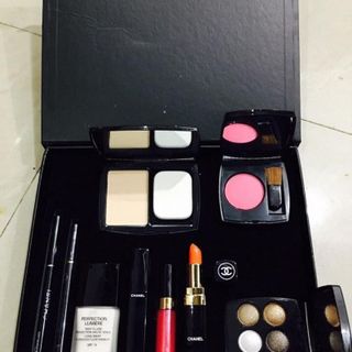Chanel bộ 9 món mỹ phẩm