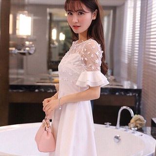 Đầm xoè tay loe phối ren sao mua tại hh chuyên thời trang giá sỉ