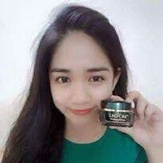 Kem trà xanh cho da nhạy cảm