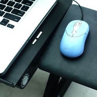 Bàn laptop đa năng kiêm đế tản nhiệt