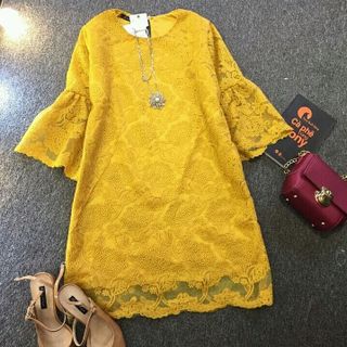 Váy ren tay bồng