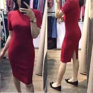 Đầm body xẻ sau