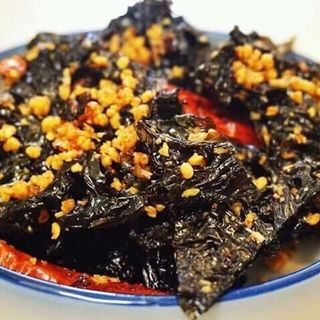 Rong biển cháy tỏi