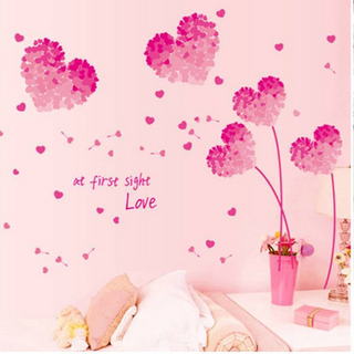 Decal dán tường hoa trái tim