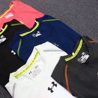 Áo thể thao under armour cổ tròn
