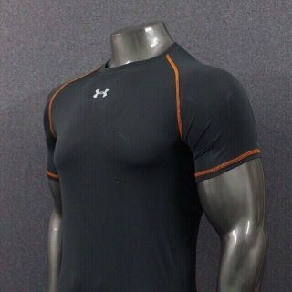 Áo thể thao under armour cổ tròn