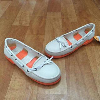 Giày crocs beachline nữ