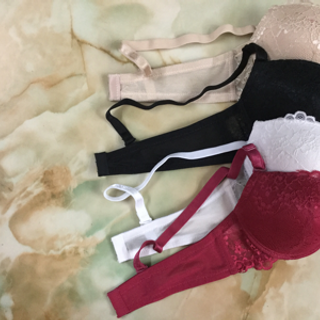 Ao ngực siêu đẩy đệm dày