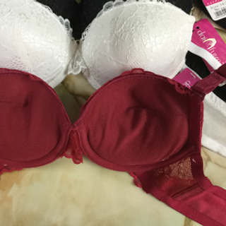 Ao ngực siêu đẩy đệm dày