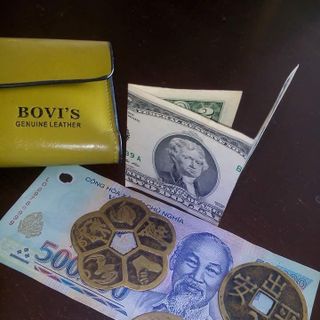 Đồng xu phong thủy thu tài hút lộc