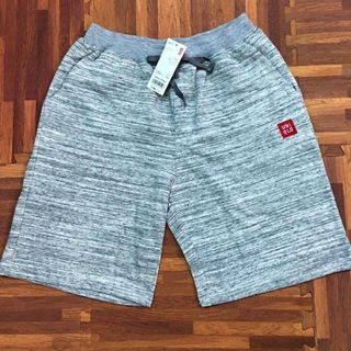 Quần đùi nam uniqlo