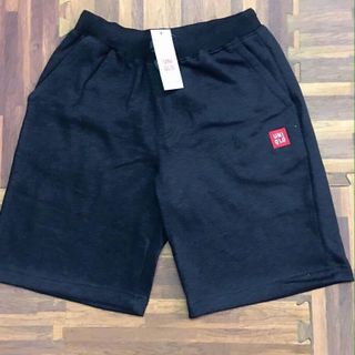 Quần đùi nam uniqlo