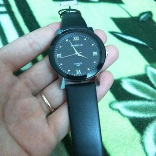 Đồng hồ dây da timele