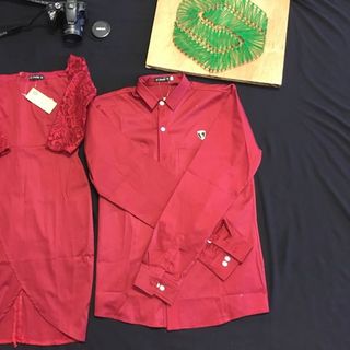 Áo váy cặp xòe đỏ tay ren