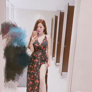 Maxi hai dây xẻ tà