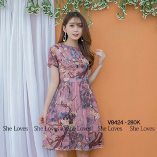 Đầm xoè tay con in họa tiết