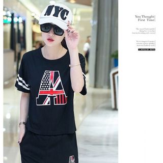 Bộ short thể thao chữ a xám