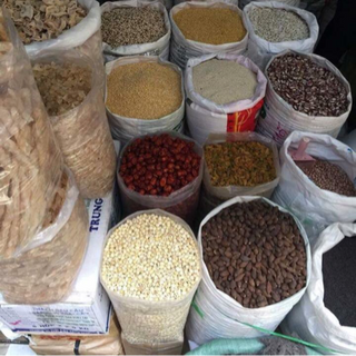 Mủ trôm dạng cọng