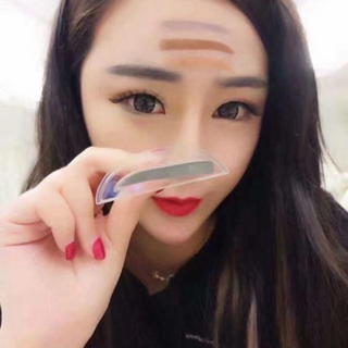 Khuôn tạo dáng chân mày